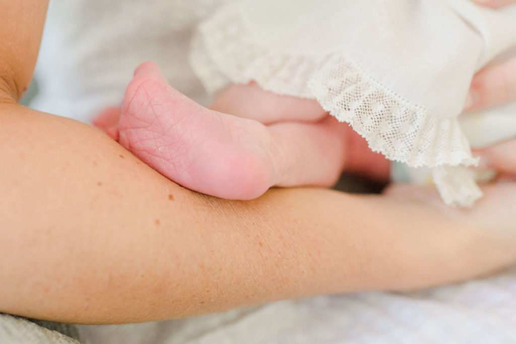 Detail image of a baby foot during lifestyle newborn session